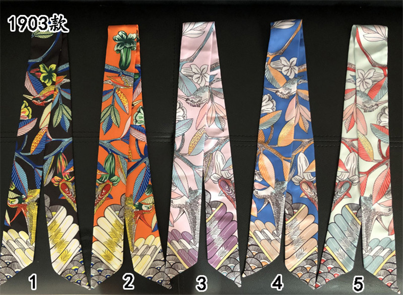 Luxury Brand Hummingbird Print - Ascot Neck Scarf ulasan dan harga